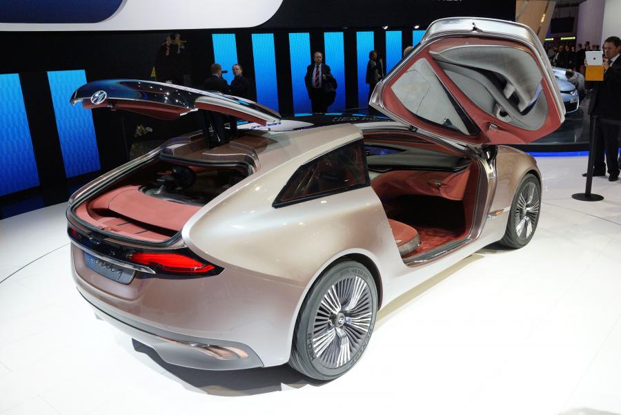  Hyundai i-oniq Concept 2012 года  (фото 24 из 65)